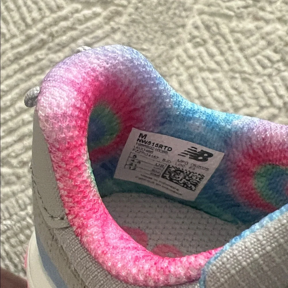 Infant/Toddler’s New Balance 515 B Hook & Loop Sneakers - Picture 4 of 7